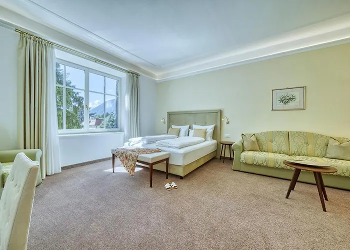 Villa Tell Rooms And Suites