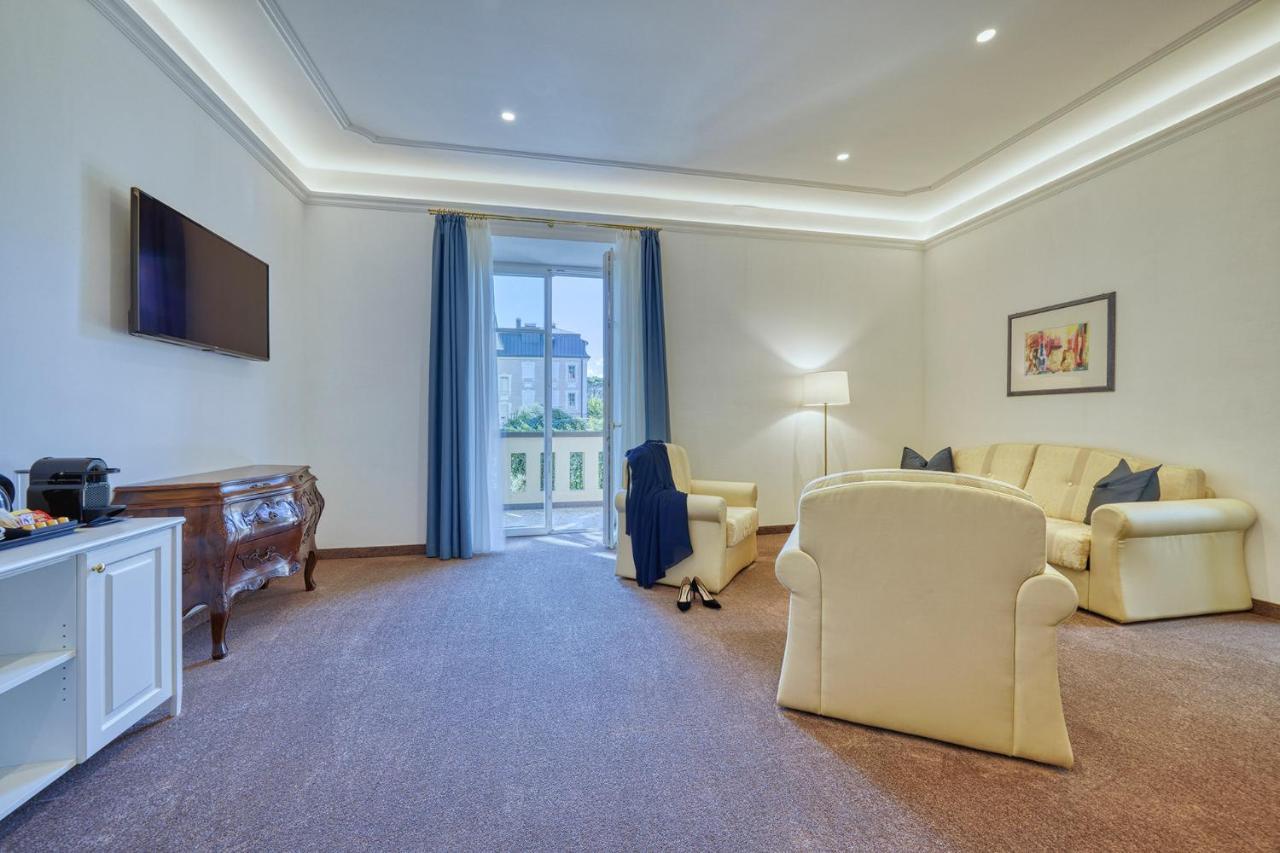Tell And Guest house *