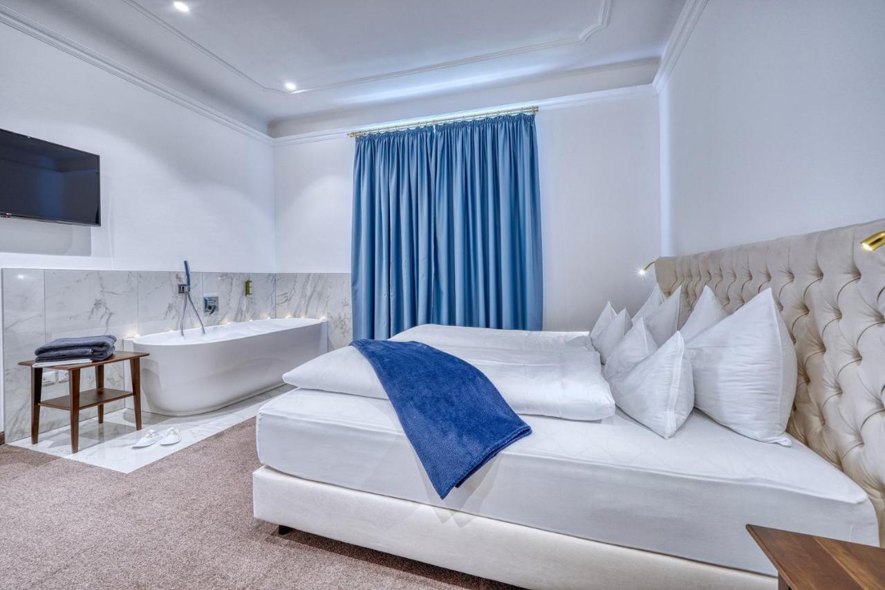 Guest house Tell And *