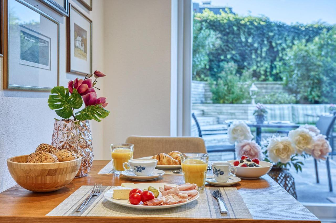 Guest house Tell And *